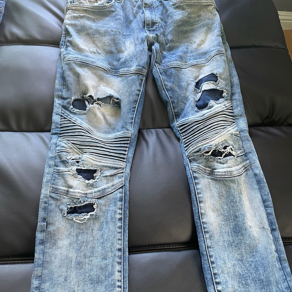 Designer Jeans - Picture 2 of 16